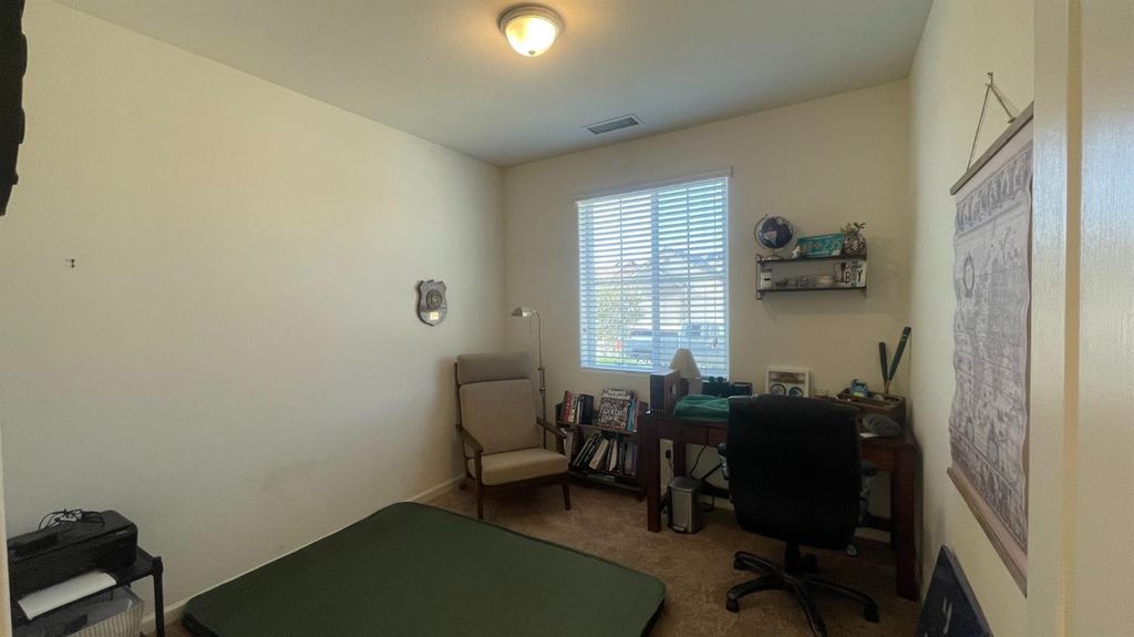 Image 11 of property listing at 2269 Cortner Street, Hanford, CA 93230
