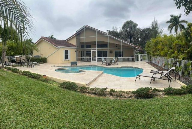 4199 NW 81st Ter, Coral Springs, FL 33065