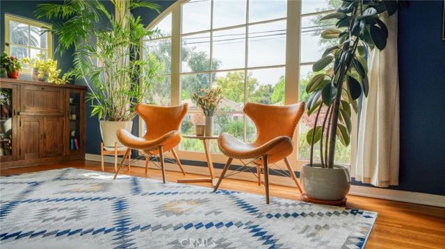 270 Clinton, Pasadena, CA 91103