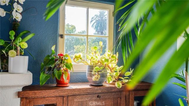 270 Clinton, Pasadena, CA 91103