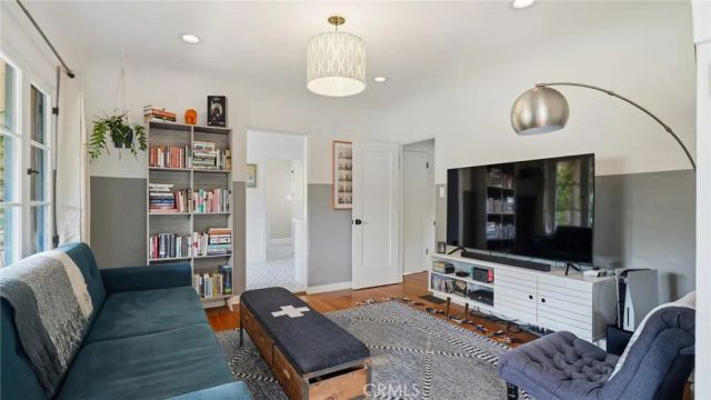 270 Clinton, Pasadena, CA 91103