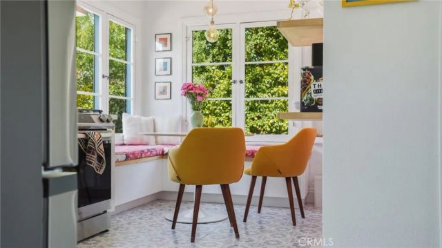 270 Clinton, Pasadena, CA 91103