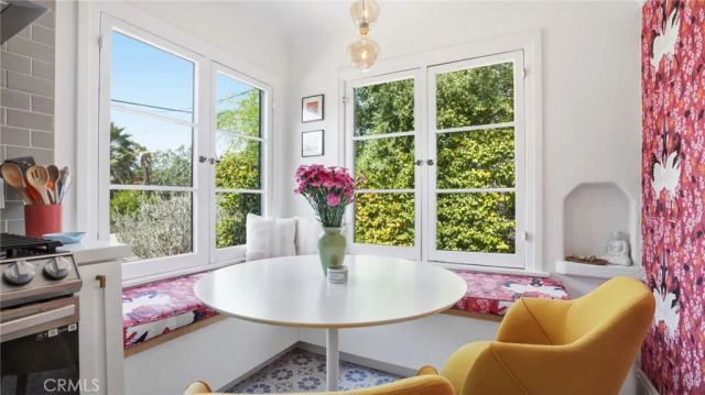 270 Clinton, Pasadena, CA 91103