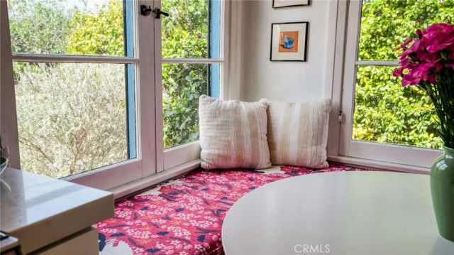 270 Clinton, Pasadena, CA 91103