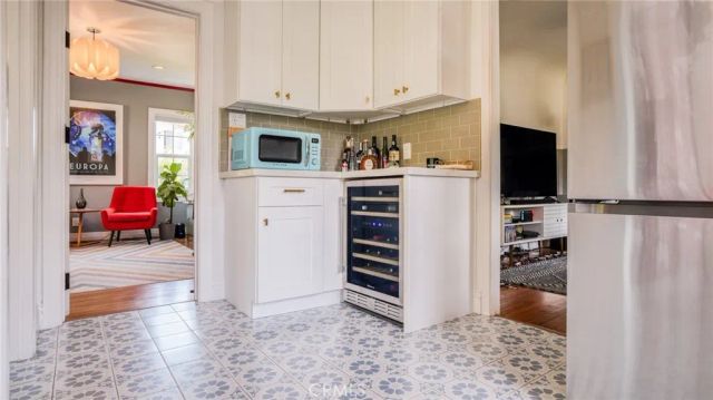 270 Clinton, Pasadena, CA 91103