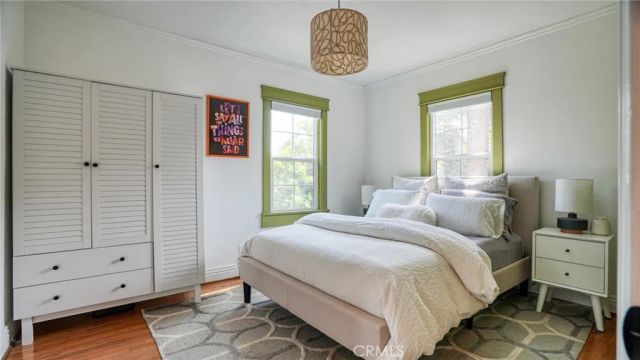 270 Clinton, Pasadena, CA 91103