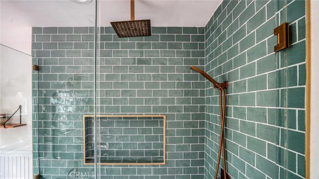 270 Clinton, Pasadena, CA 91103