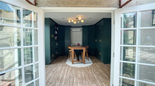 270 Clinton, Pasadena, CA 91103