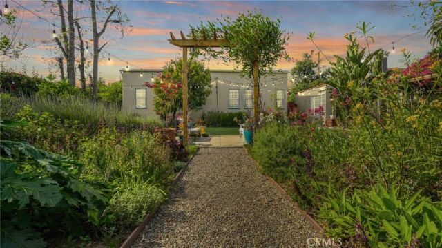 270 Clinton, Pasadena, CA 91103