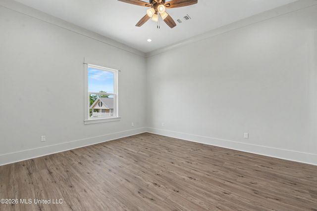 4122 11th Avenue, Bay Saint Louis, MS 39520