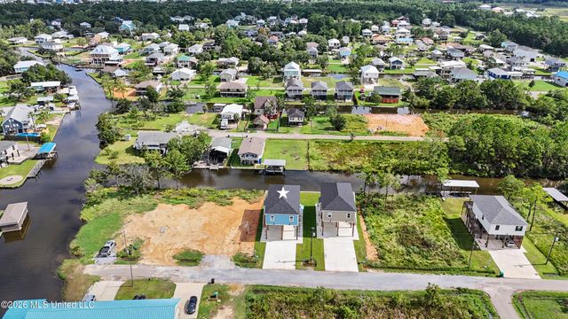 4122 11th Avenue, Bay Saint Louis, MS 39520
