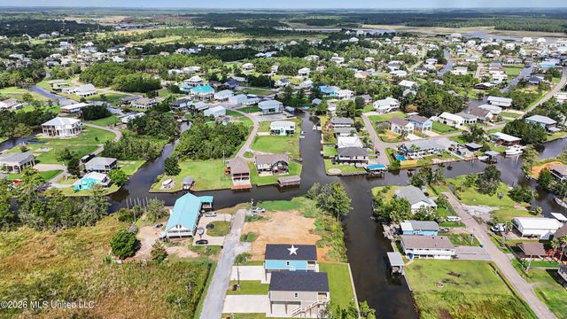 4122 11th Avenue, Bay Saint Louis, MS 39520