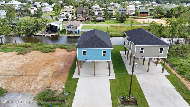 4122 11th Avenue, Bay Saint Louis, MS 39520