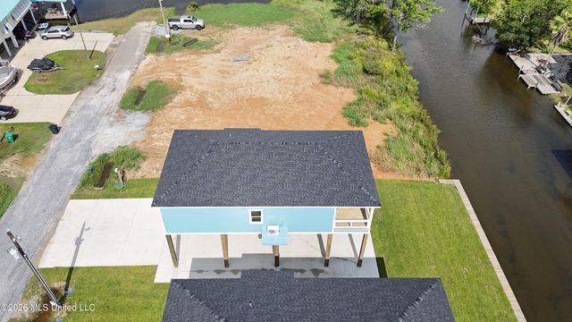 4122 11th Avenue, Bay Saint Louis, MS 39520