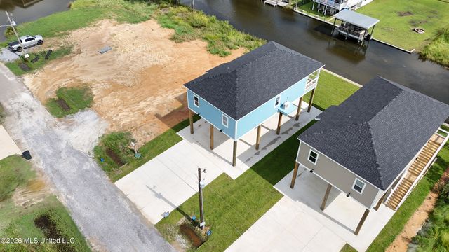 4122 11th Avenue, Bay Saint Louis, MS 39520