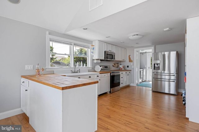 2510 S BAY SHORE DR, Milton, DE 19968