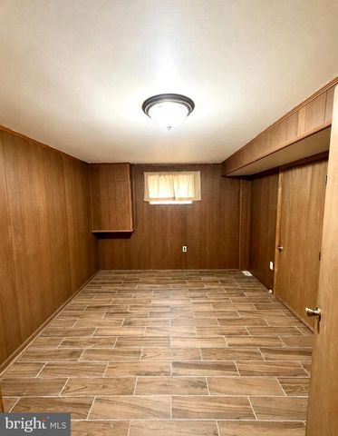 6703 WILBURN DR, Capitol Heights, MD 20743
