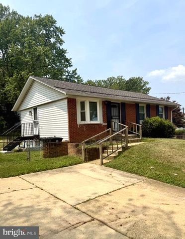 6703 WILBURN DR, Capitol Heights, MD 20743