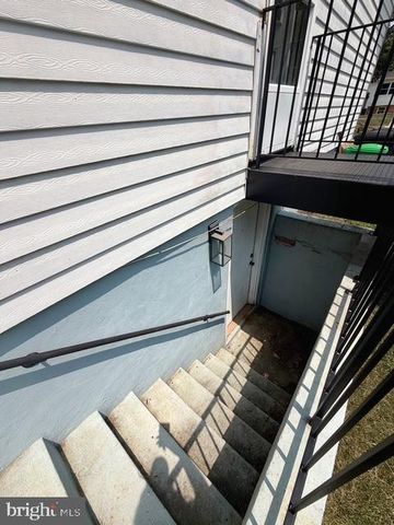 6703 WILBURN DR, Capitol Heights, MD 20743