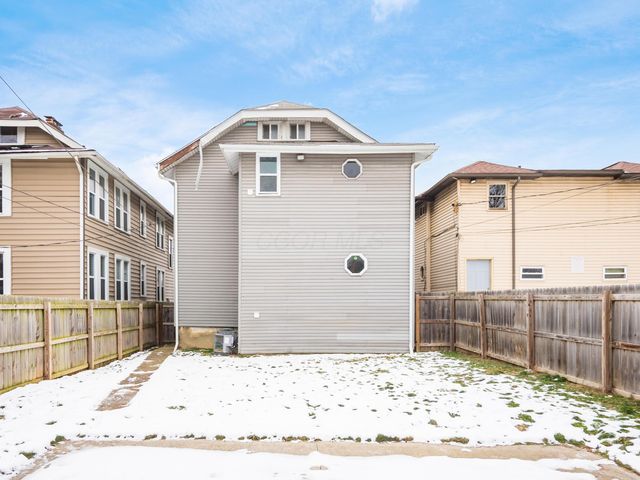 764-766 Kelton Avenue, Columbus, OH 43205