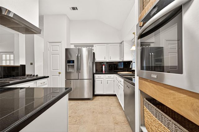 8526 Greenleaf Lake Drive, Houston, TX 77095