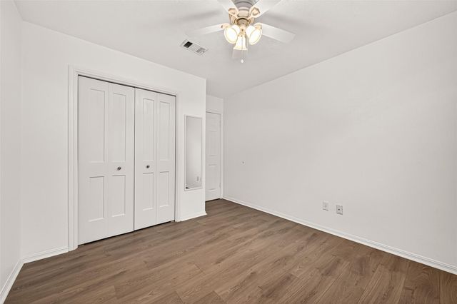 8526 Greenleaf Lake Drive, Houston, TX 77095