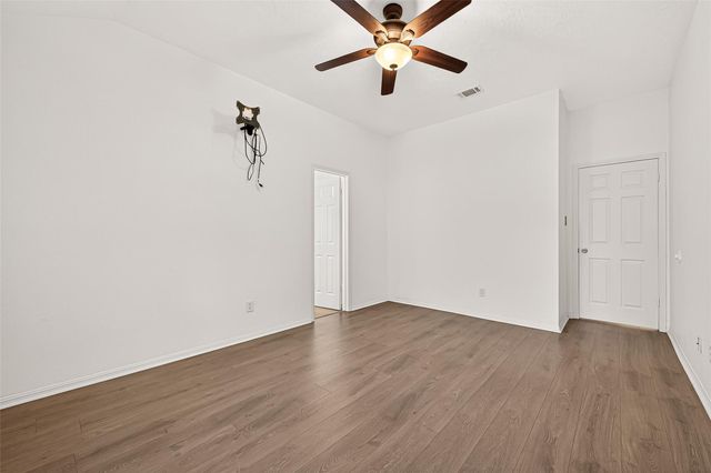 8526 Greenleaf Lake Drive, Houston, TX 77095