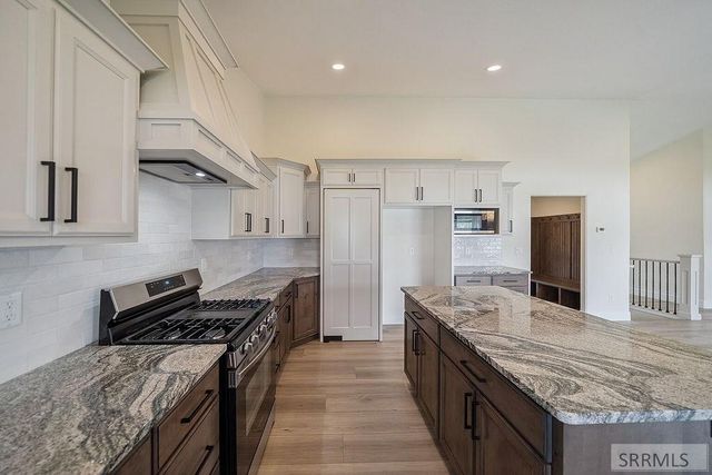184 Galena Summit Dr, Idaho Falls, ID 83404