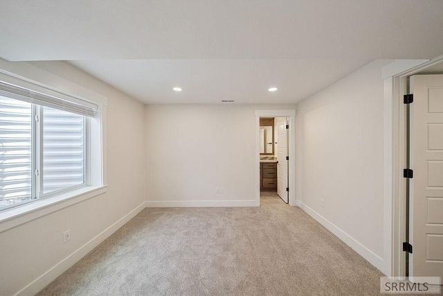 184 Galena Summit Dr, Idaho Falls, ID 83404