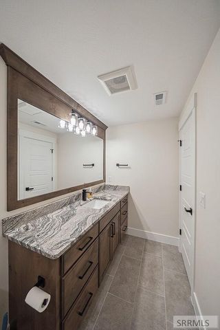 184 Galena Summit Dr, Idaho Falls, ID 83404