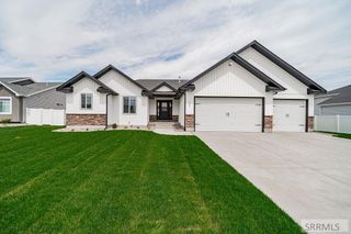 184 Galena Summit Dr, Idaho Falls, ID 83404