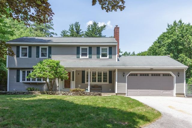 9 Hickory Lane, Bedford, NH 03110