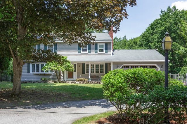 9 Hickory Lane, Bedford, NH 03110