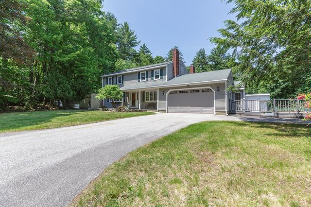 9 Hickory Lane, Bedford, NH 03110