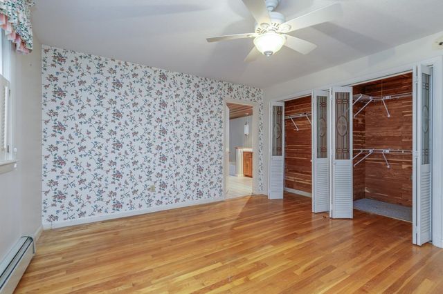 9 Hickory Lane, Bedford, NH 03110