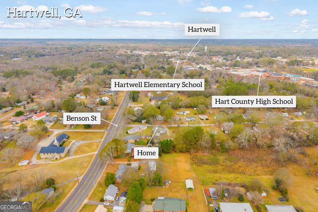 32 Hart Terrace, Hartwell, GA 30643