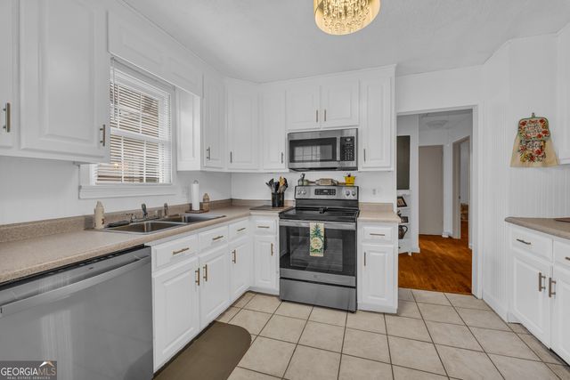 32 Hart Terrace, Hartwell, GA 30643