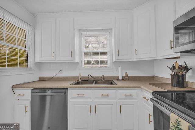 32 Hart Terrace, Hartwell, GA 30643
