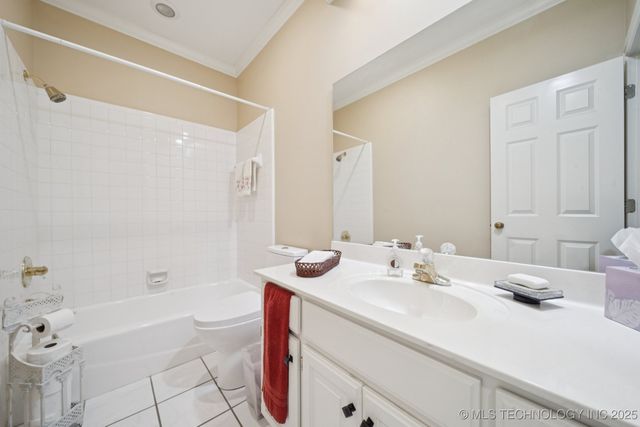 9149 S 305th East Avenue, Broken Arrow, OK 74014