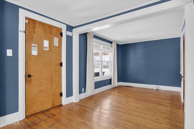 33 Grand Street, Glens Falls, NY 12801