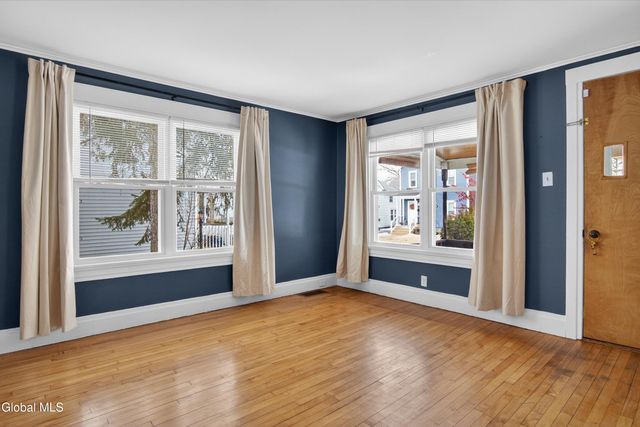 33 Grand Street, Glens Falls, NY 12801