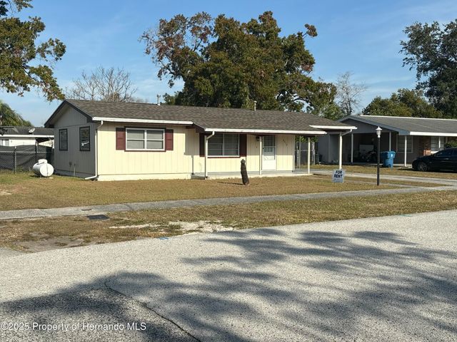 4475 Cadbury Road, Spring Hill, FL 34606