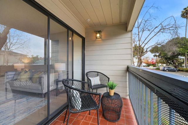 35 W 20th Avenue 109, San Mateo, CA 94403