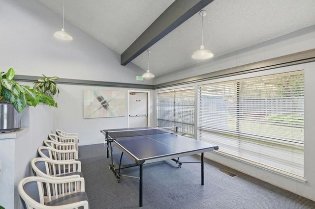 35 W 20th Avenue 109, San Mateo, CA 94403