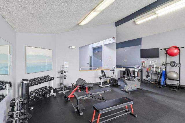 35 W 20th Avenue 109, San Mateo, CA 94403