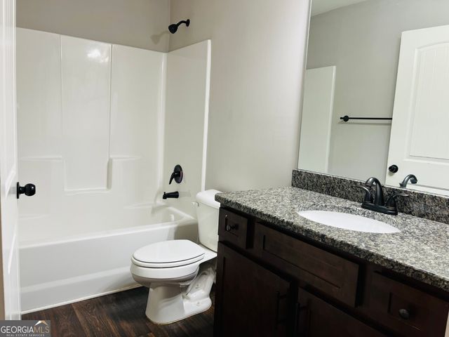 1005 Vintage Court, Fairburn, GA 30213