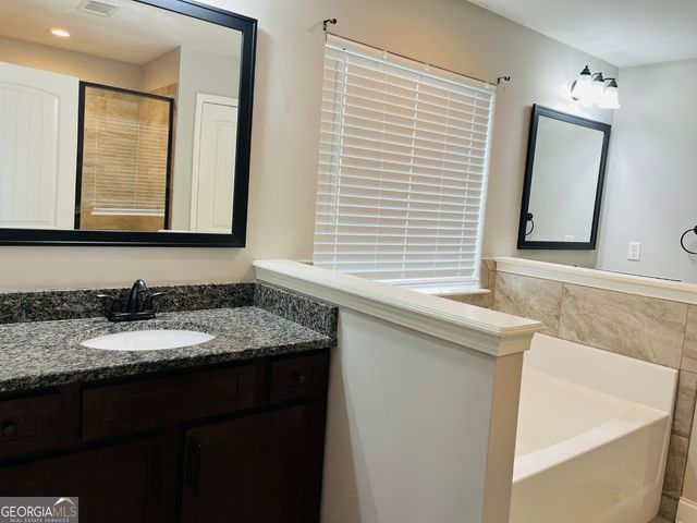 1005 Vintage Court, Fairburn, GA 30213