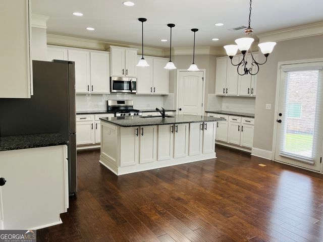 1005 Vintage Court, Fairburn, GA 30213