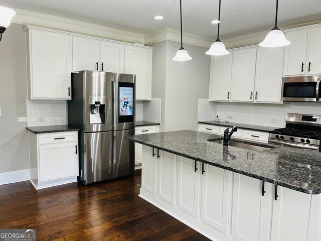 1005 Vintage Court, Fairburn, GA 30213