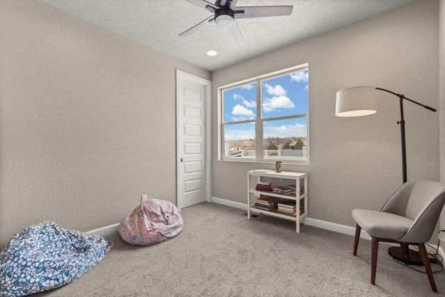 2422 Lynn Road SE, Rio Rancho, NM 87124